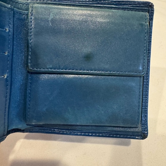 Authentic Louis Vuitton Epi men’s wallet - Picture 8 of 14